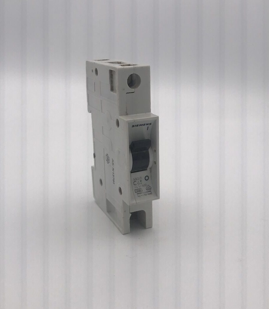 SIEMENS C63 63 AMP TYPE C 3kA MCB CIRCUIT BREAKER 5SQ21