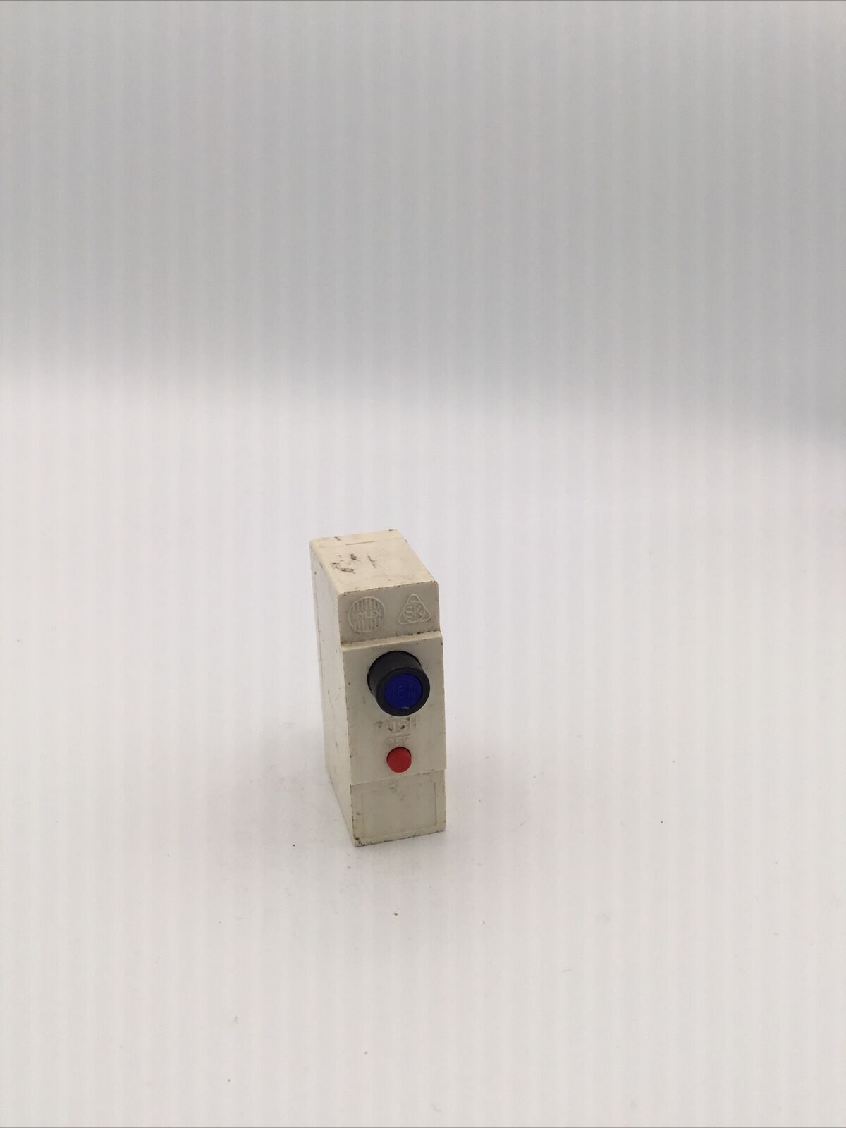 Wylex 15A Type B Push Plug In Circuit Breaker MCB Base Not Included