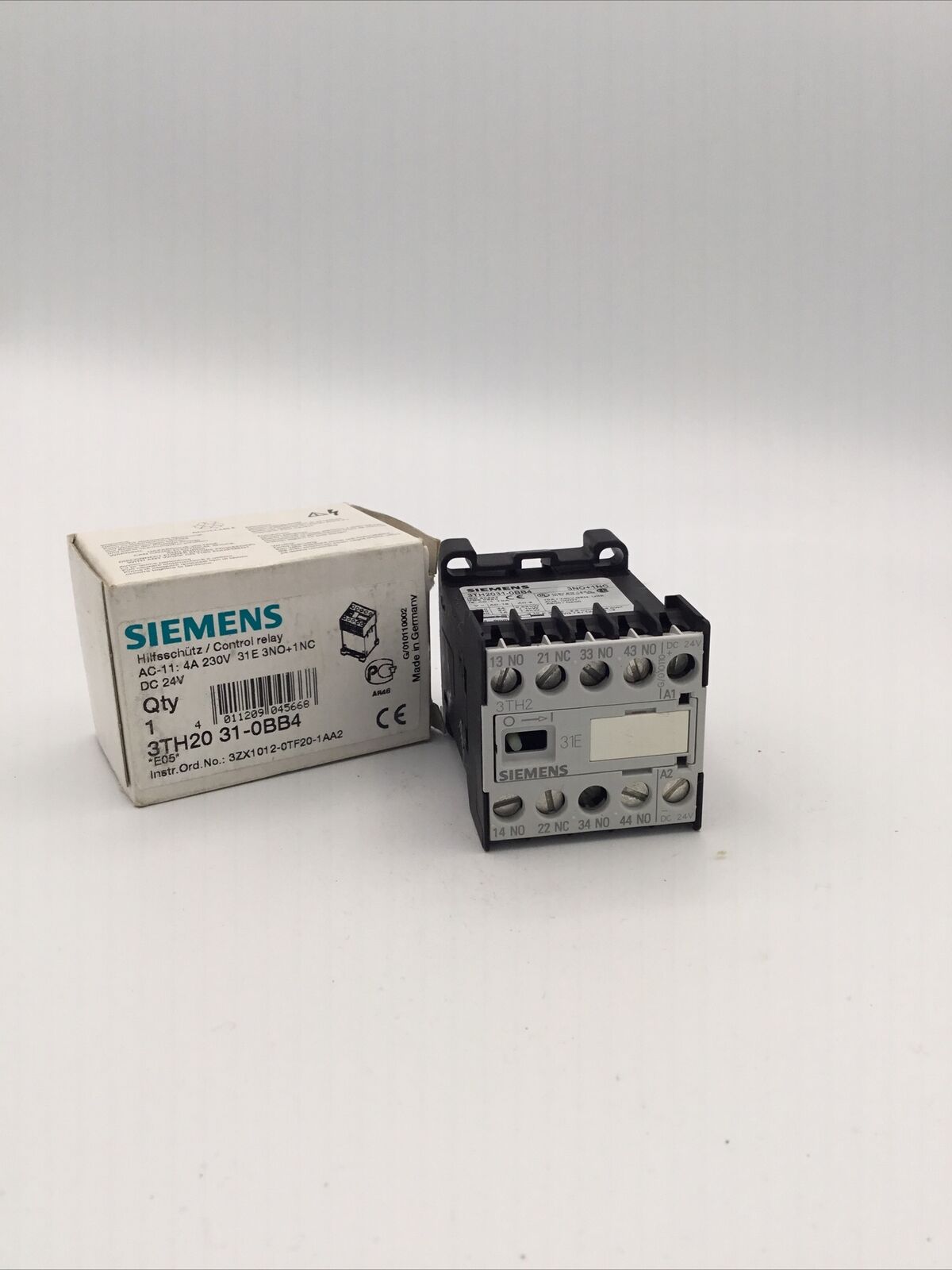 3TH2031-0BB4 Siemens CONTACTOR Relay 31E EN 50 011 3NO+1NC DC 24V