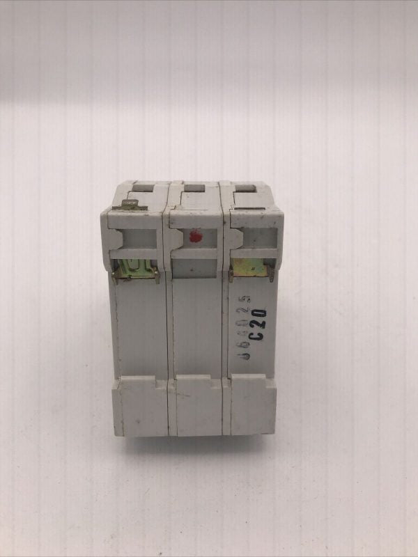 Bill / MEM T233C M9 20Amp Type C Triple Pole MCB