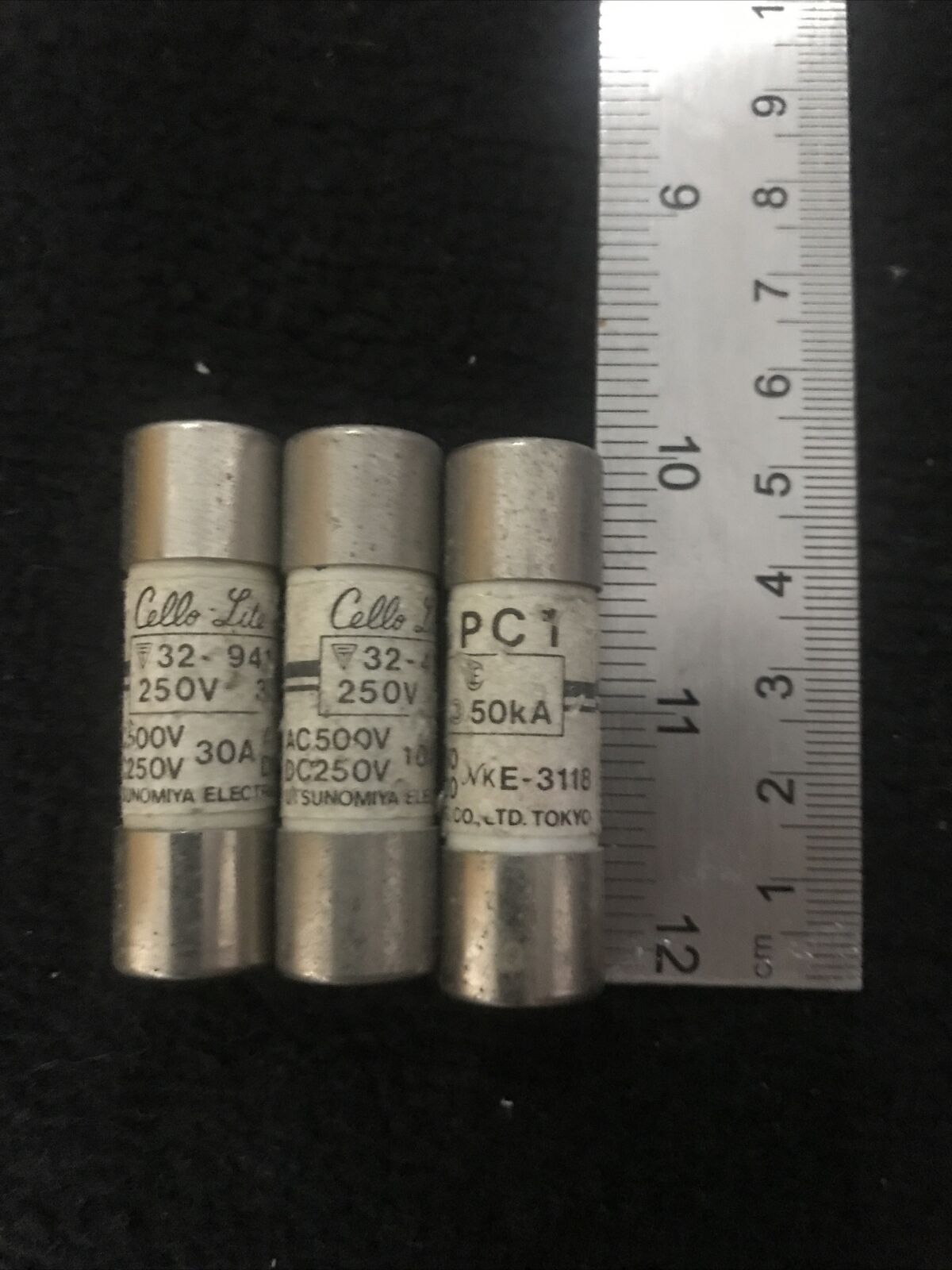 Cello Lite 32-941 Fuse 32941 30A (Pack of 3) 30 Amp DC 250v AC 500v 50kA