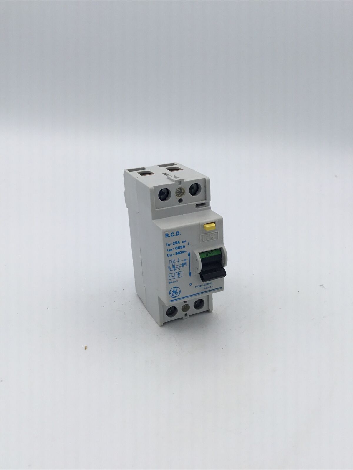 GE General Electric RCD, 25A, 30mA, V/304-022031-660433