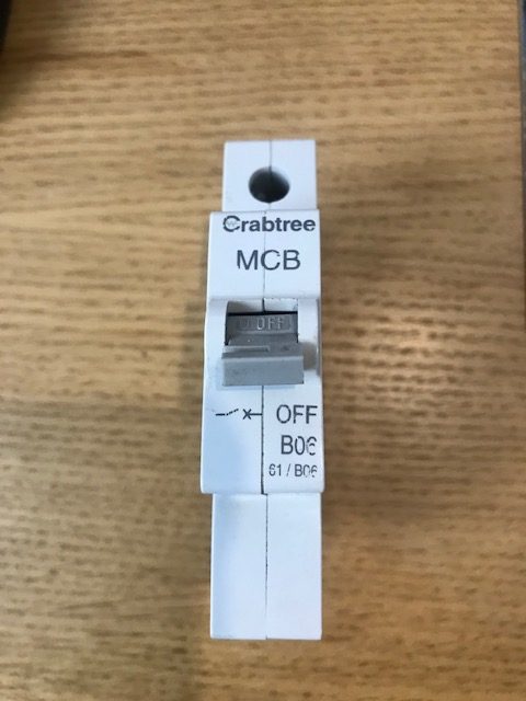 CRABTREE 6 AMP TYPE B 6 kA MCB CIRCUIT BREAKER 61/B06 STARBREAKER