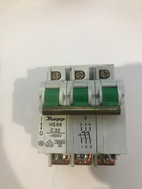 KOPP (OTTERMILL) 32A TYPE C TRIPLE POLE 3 PHASE MCB HS68 VDE M10 10kA 32 AMP C32