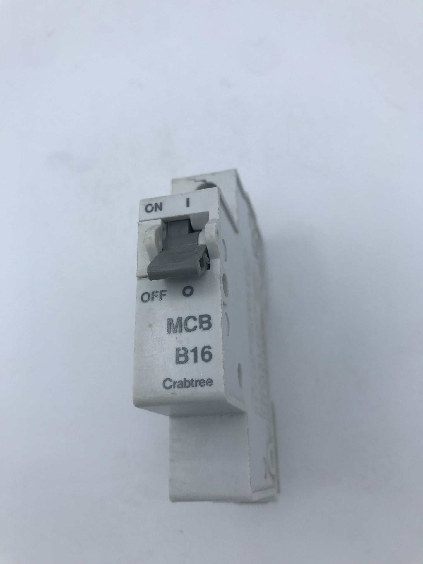 Crabtree Starbreaker B16 16 Amp BS 3871 Early B Type M6 MCB Circuit Breaker 