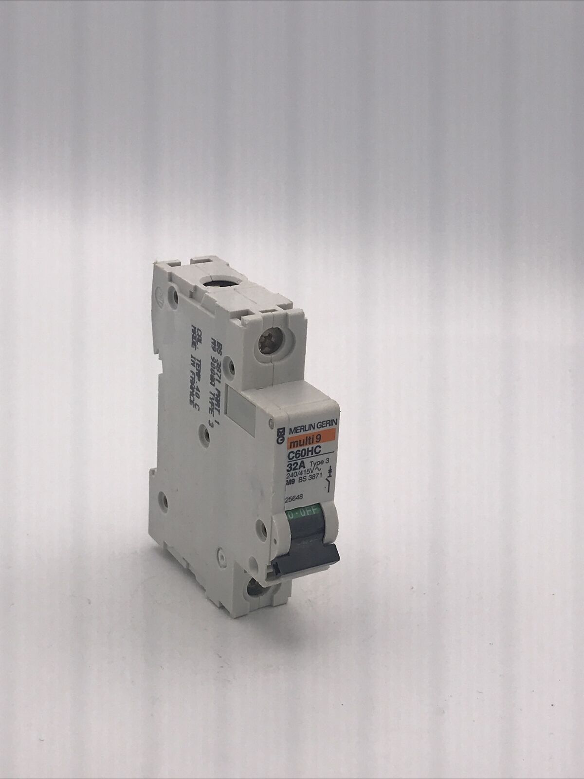 MERLIN GERIN 32 AMP TYPE 2 32A MCB BREAKER C60H MULTI 9 25592