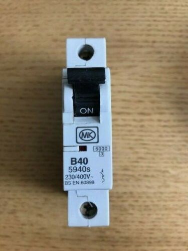 MK C40 SINGLE POLE CIRCUIT BREAKER 230/400V 5940s BS EN 60898 MCB New