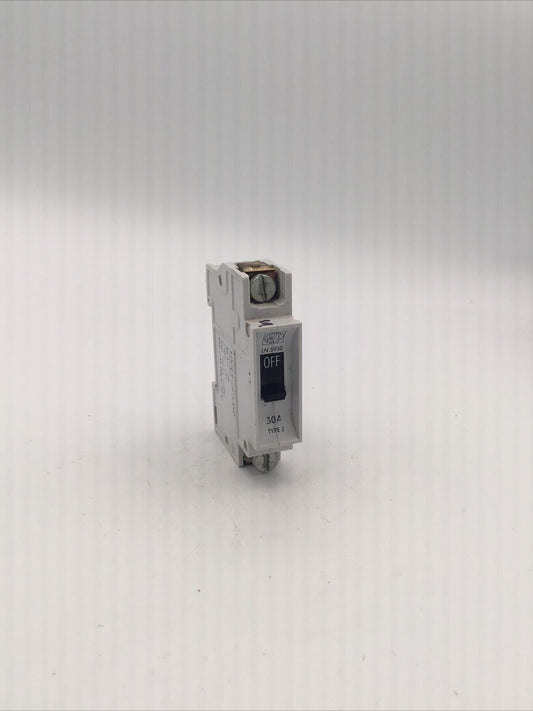 MK LN5930 TYPE 2 MCB'S CIRCUIT BREAKERS 30 amp Old Style
