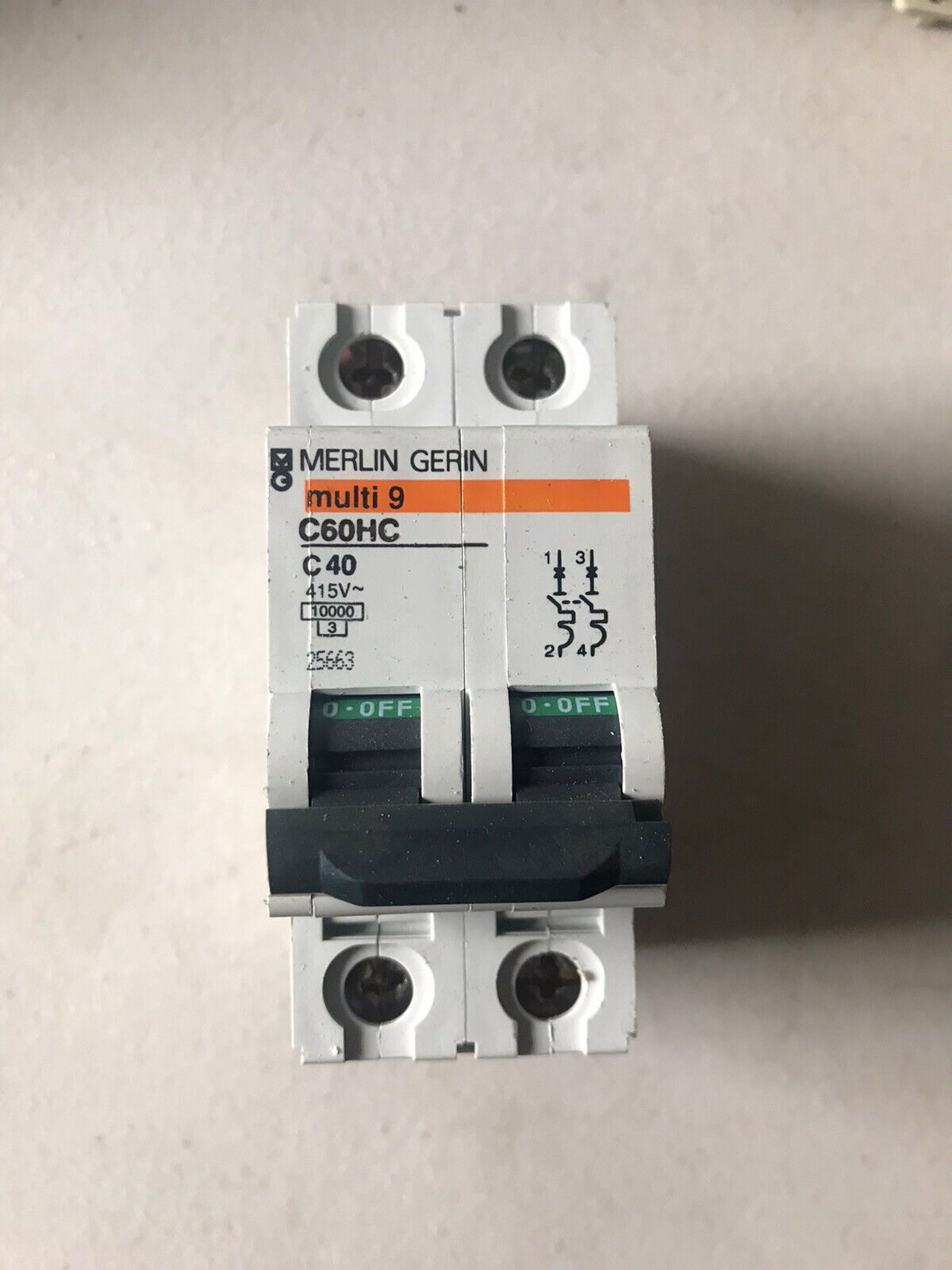 Merlin Gerin 40 amp Type C Double Pole MCB 25663 C60HC C40 BREAKER MULTI 9 New