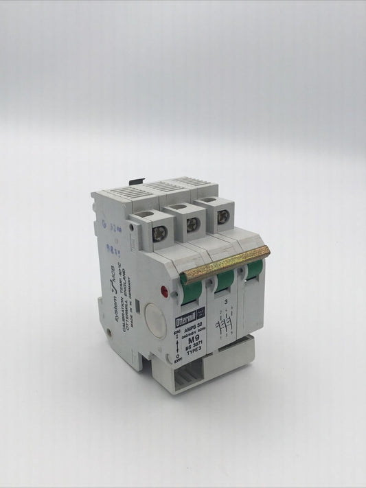 OTTERMILL System T B32 32 AMP M9 Type 3 MCB CIRCUIT BREAKER TRIPLE POLE