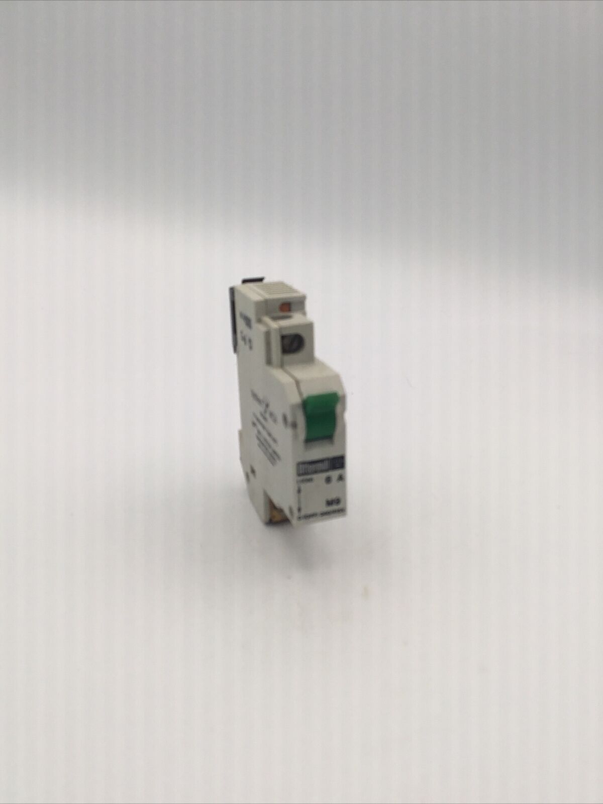 Ottermill MCB 6 Amp Single Pole Circuit Breaker M9 Type 3 6A System T T3C1006