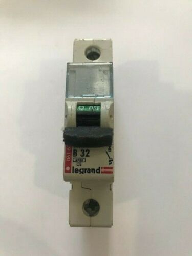 LEGRAND TENBY SP TYPE B B32 MCB, CIRCUIT BREAKERS 03 & 06 VERSIONS 6KA