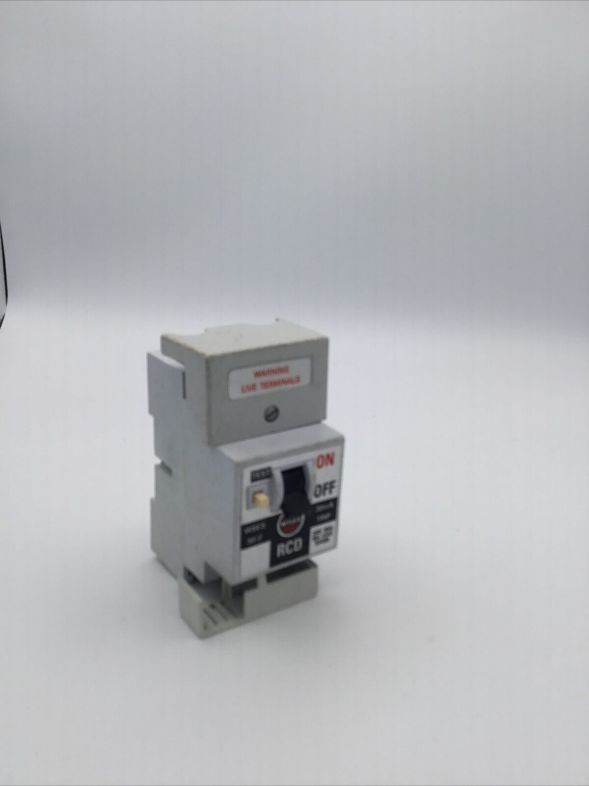 WYLEX 30 AMP 30mA DOUBLE POLE RCCB RCD WSES 30/2 Tested